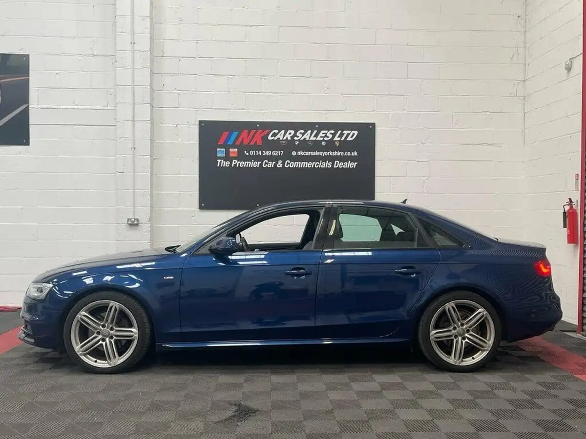 2014-audi-a4-20td-black-edition-177ps-multitronic-big-3