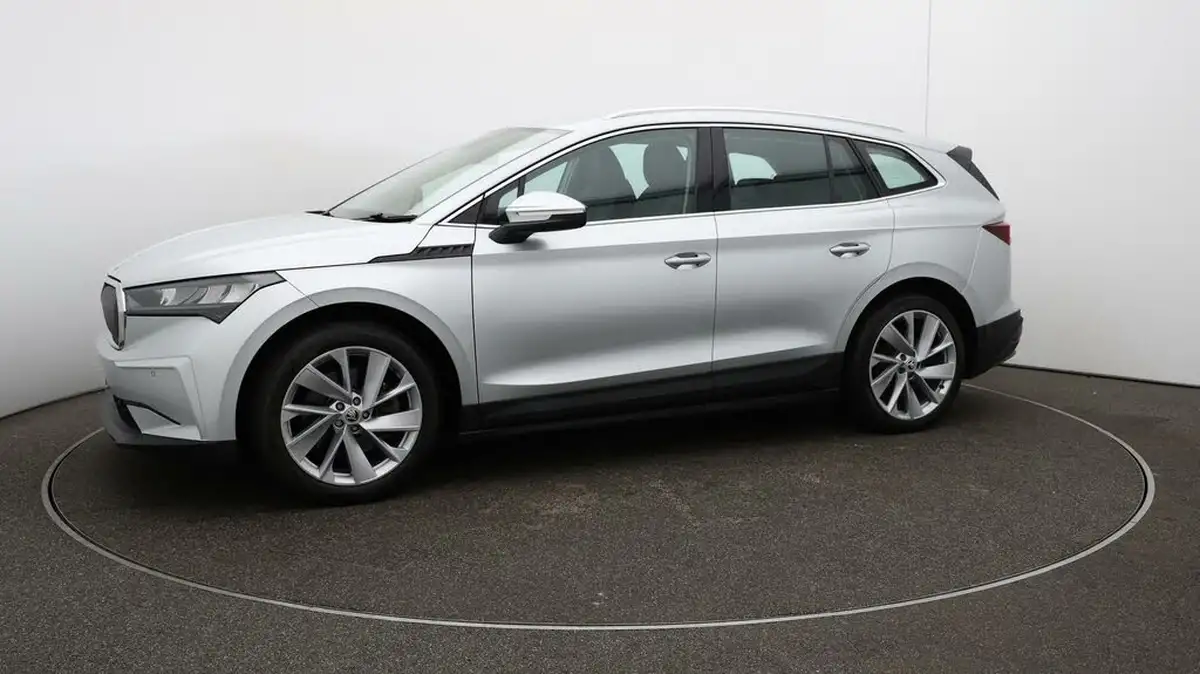 2021-skoda-enyaq-e-80-loft-82-kwh-big-59