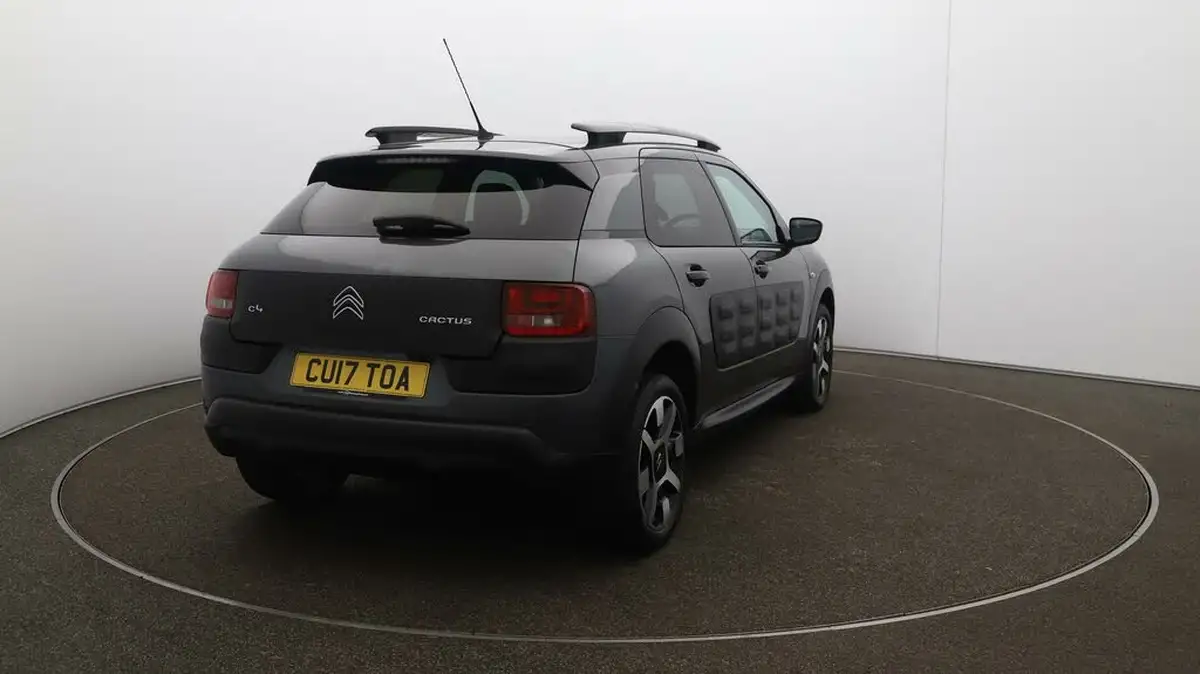 2017-citroen-c4-cactus-16bluehdi-flair-ss-etg6-big-49
