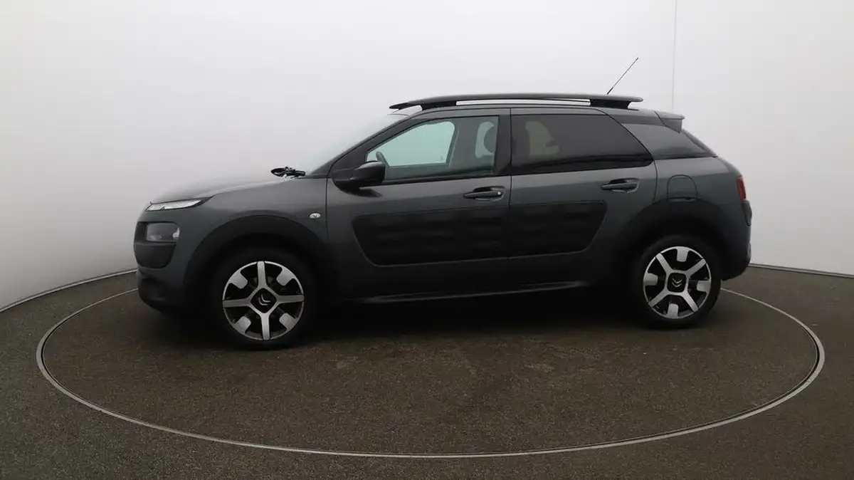 2017-citroen-c4-cactus-16bluehdi-flair-ss-etg6-big-4