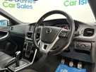 2017-volvo-v40-20-t2-r-design-small-12