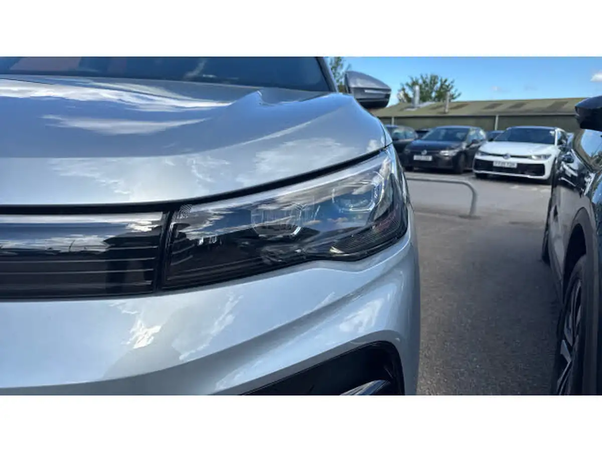 2025-volkswagen-tiguan-20-tsi-r-line-265ps-big-39