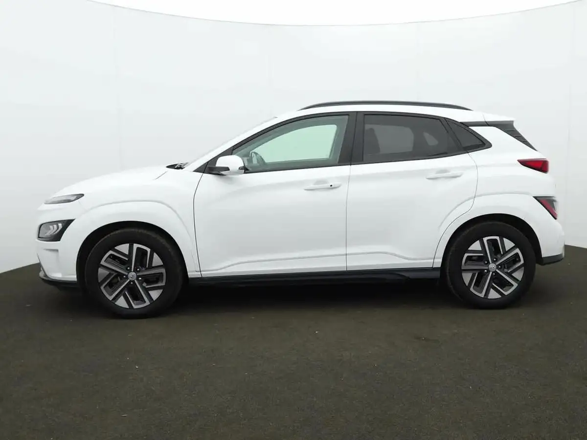 2021-hyundai-kona-e-premium-204ps-64kwh-7kw-obc-big-3