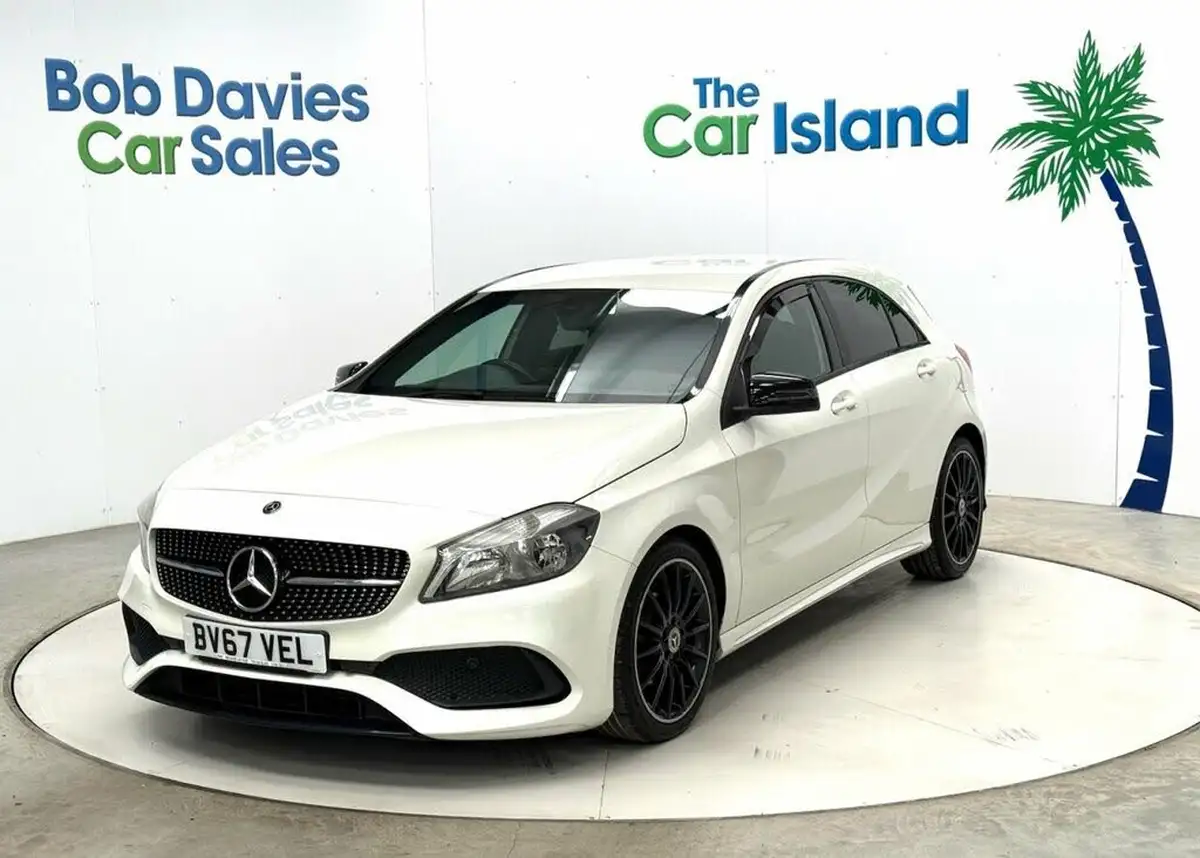2017-mercedes-benz-a-class-16-a160-amg-line-ss-big-2