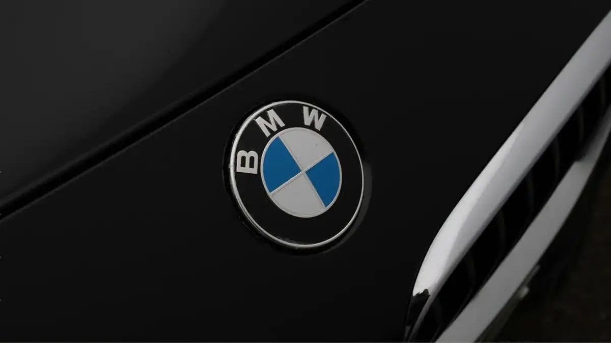 2018-bmw-2-series-20td-218d-sport-150bhp-convertible-2d-big-23
