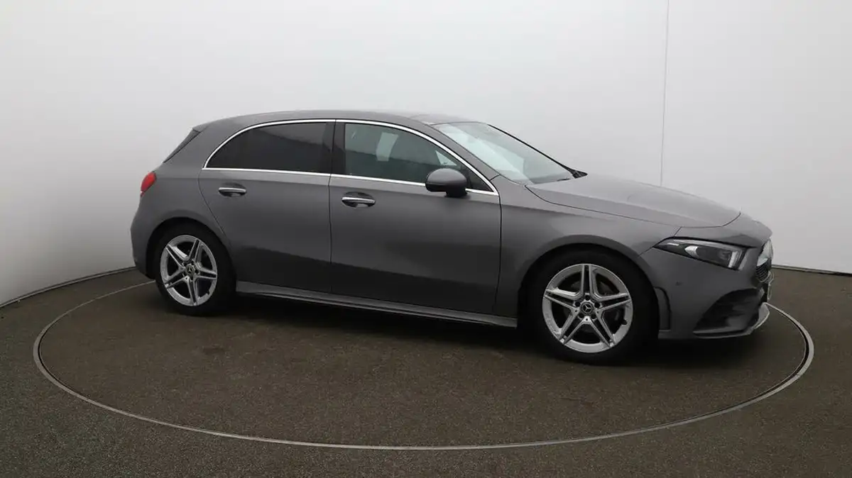 2020-mercedes-benz-a-class-13-a200-amg-line-premium-plus-hatchback-5d-7g-dct-big-39