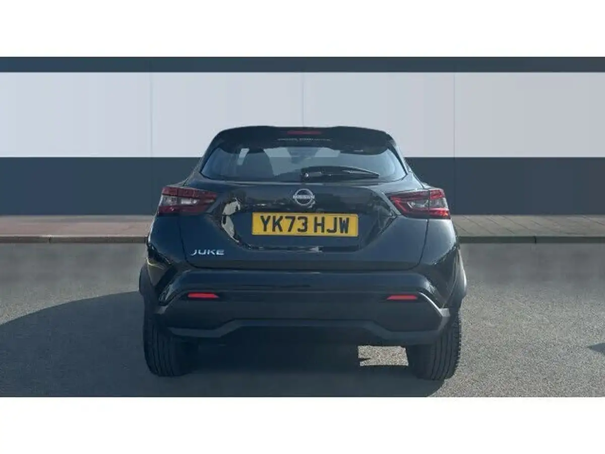2023-nissan-juke-10-dig-t-acenta-dct-big-5
