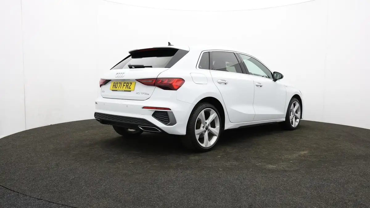 2021-audi-a3-14-40-tfsi-e-s-line-big-77