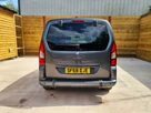 2018-peugeot-partner-small-13
