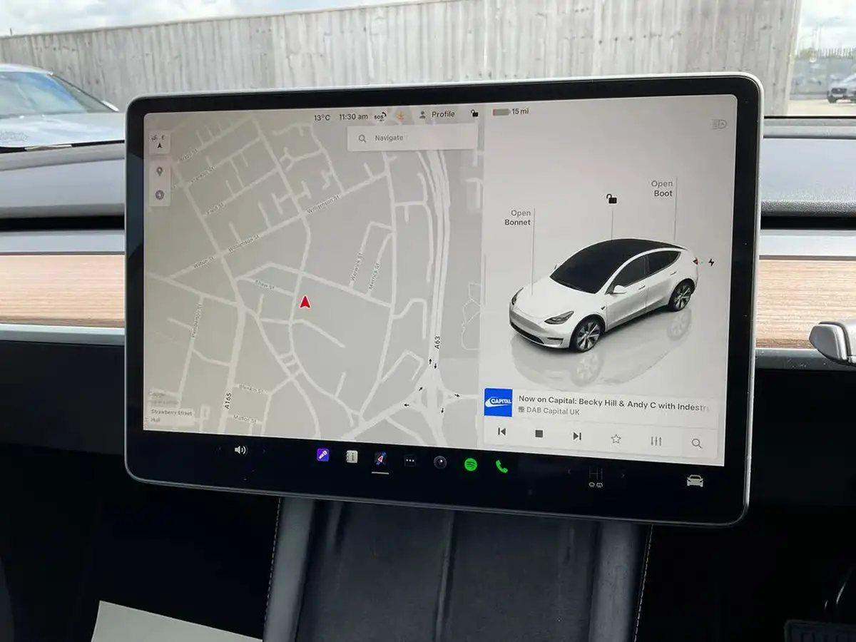 2024-tesla-model-y-e-rwd-big-20