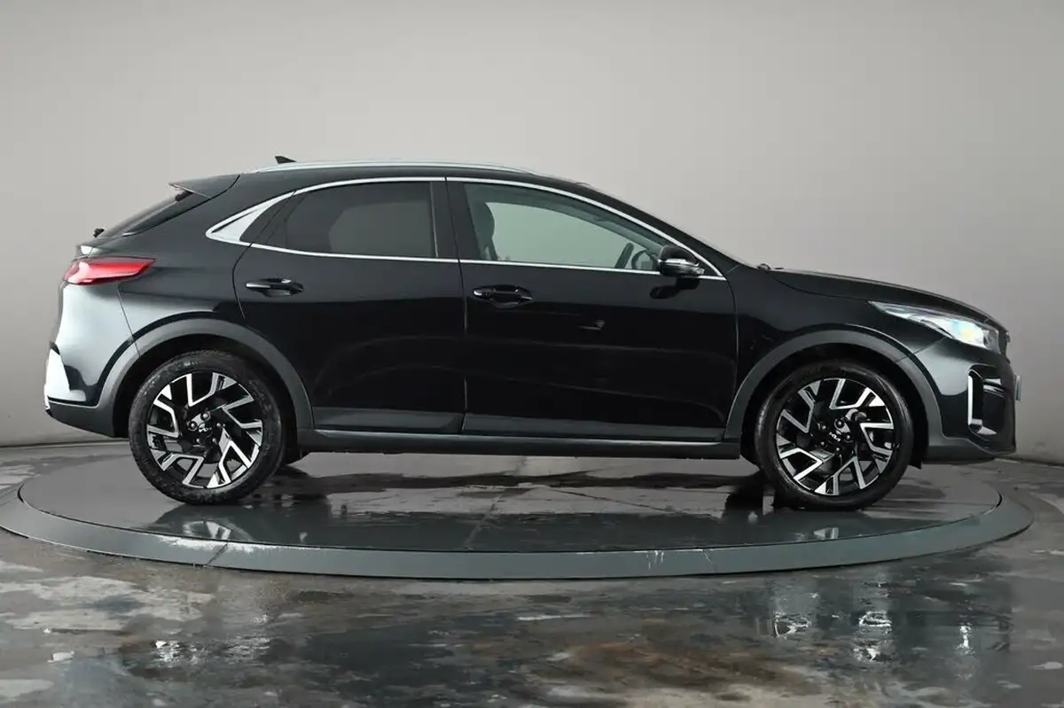2024-kia-xceed-15-t-gdi-3-158bhp-big-2