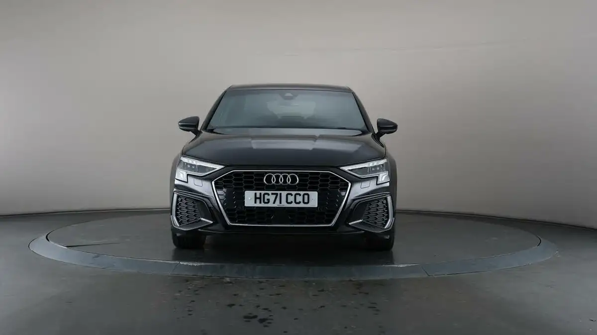 2021-audi-a3-14-40-tfsi-e-s-line-big-2