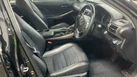 2013-lexus-is-300h-25-se-small-3
