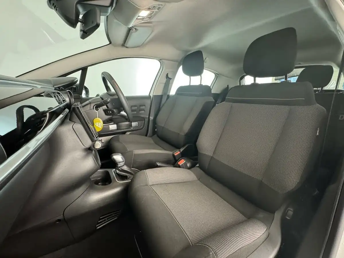 2023-citroen-c3-12-puretech-plus-110ps-eat6-big-11