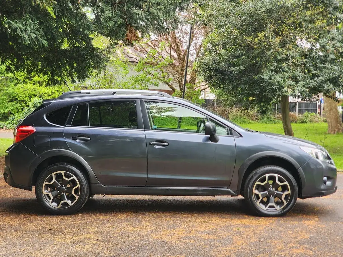 2015-subaru-xv-20i-se-premium-lineartronic-big-7