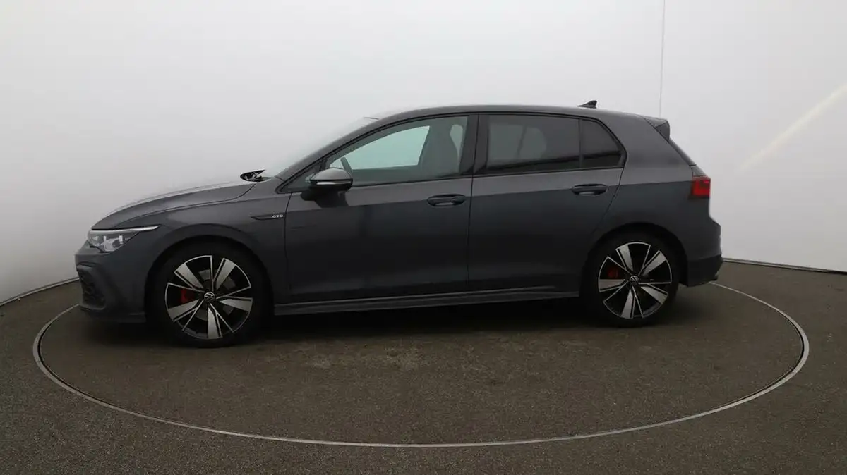 2022-volkswagen-golf-20tdi-gtd-big-4