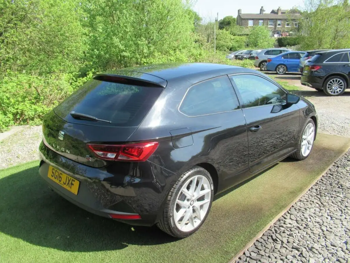 2016-seat-leon-20tdi-fr-tech-pack-150ps-sportcoupe-3d-big-32