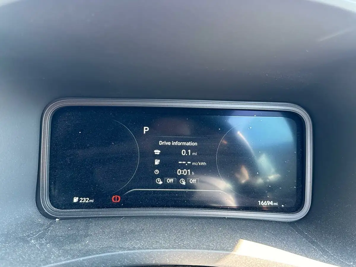 2021-hyundai-kona-e-premium-204ps-64kwh-7kw-obc-big-3