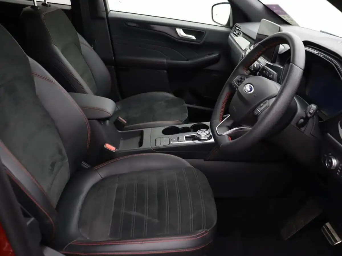 2022-ford-kuga-25t-st-line-edition-190ps-fhev-big-13