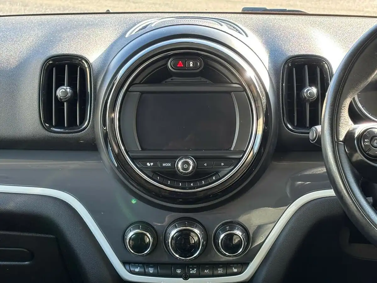2018-mini-countryman-15-cooper-s-e-phev-exclusive-comfortnav-plusss-big-15