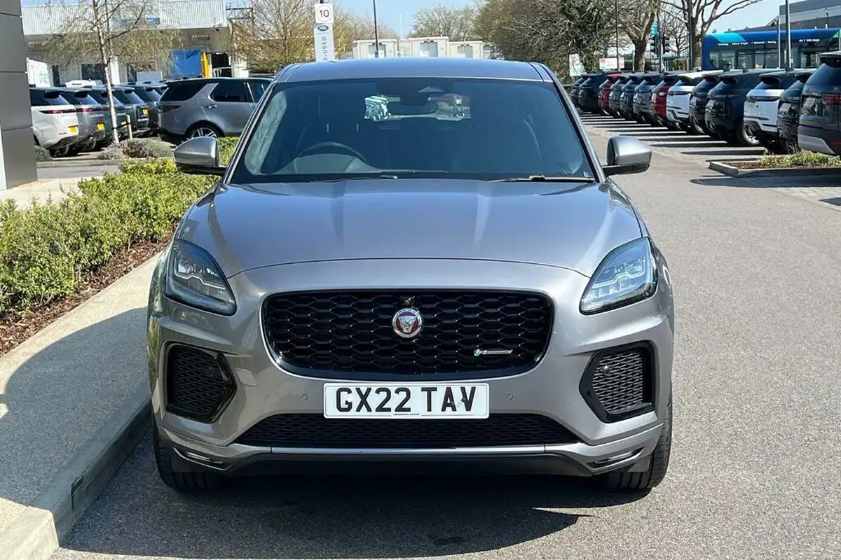 2022-jaguar-e-pace-20-d165-r-dynamic-s-awd-mhev-auto-big-14