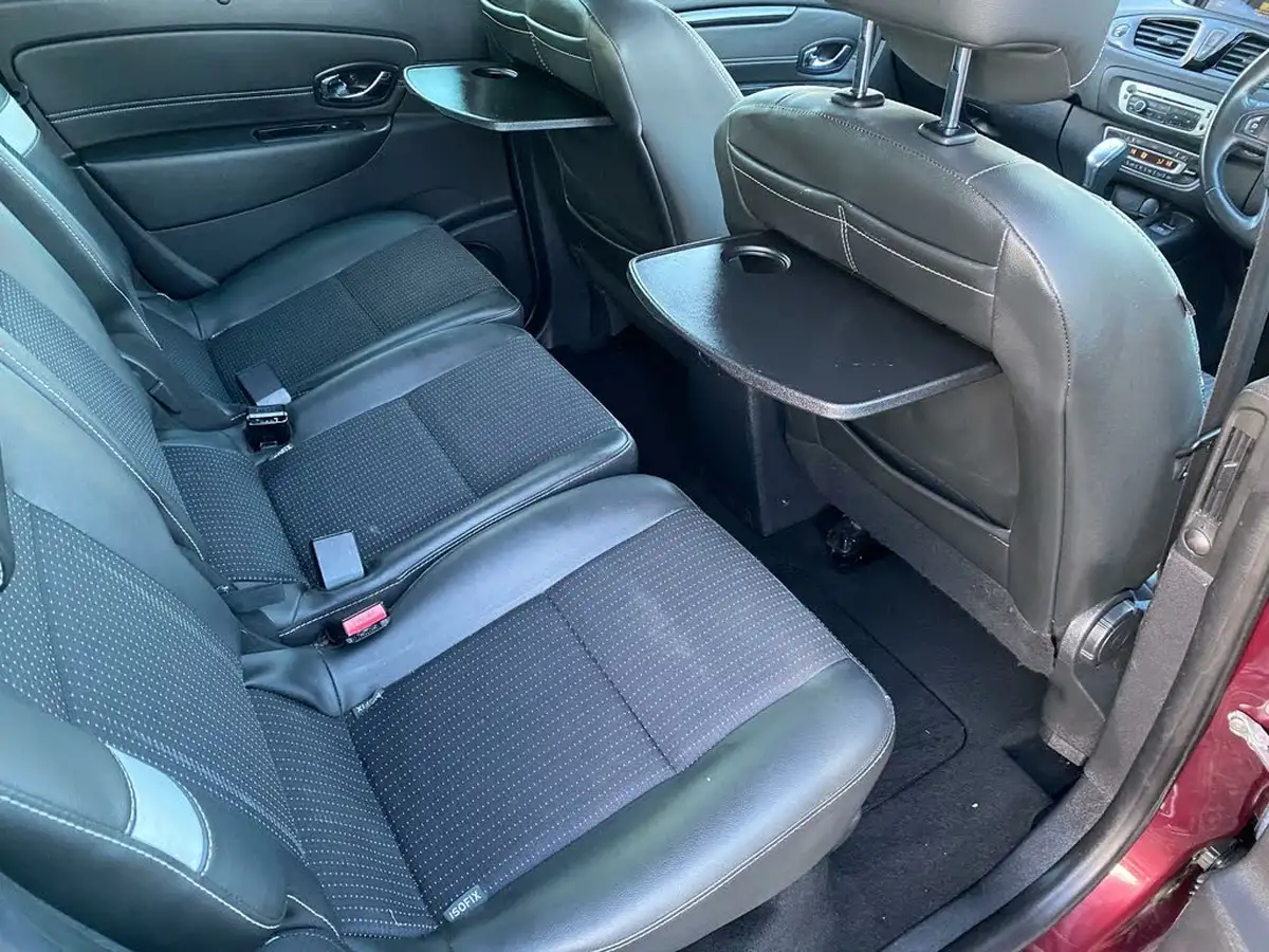 2014-renault-grand-scenic-15td-dynamique-tom-tom-edc-auto-big-28