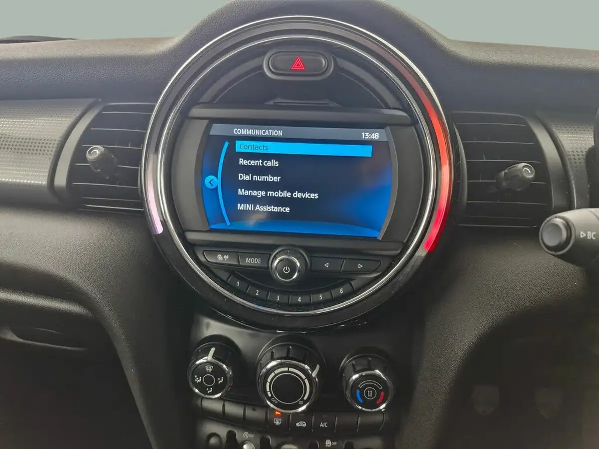 2020-mini-countryman-15-cooper-classic-big-28