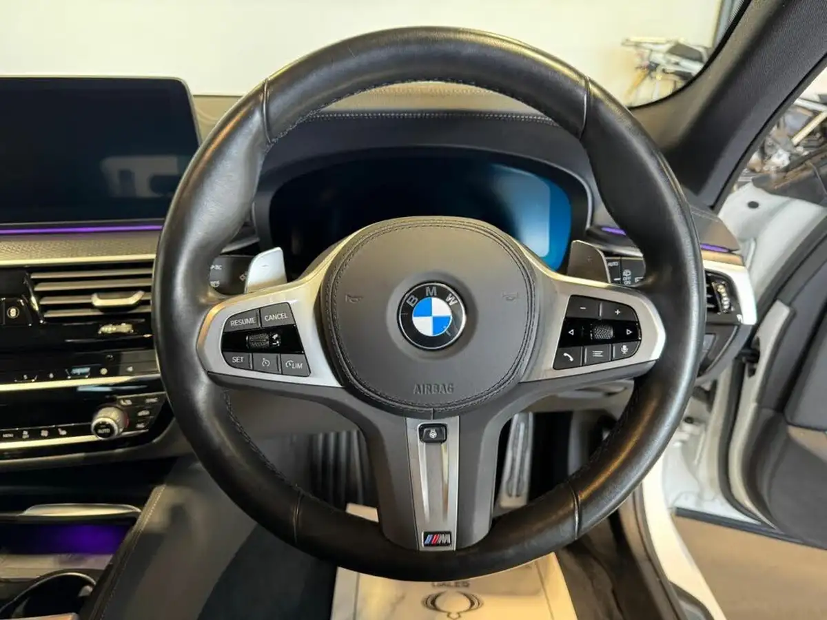 2023-bmw-5-series-20td-520d-m-sport-mht-touring-5d-big-25