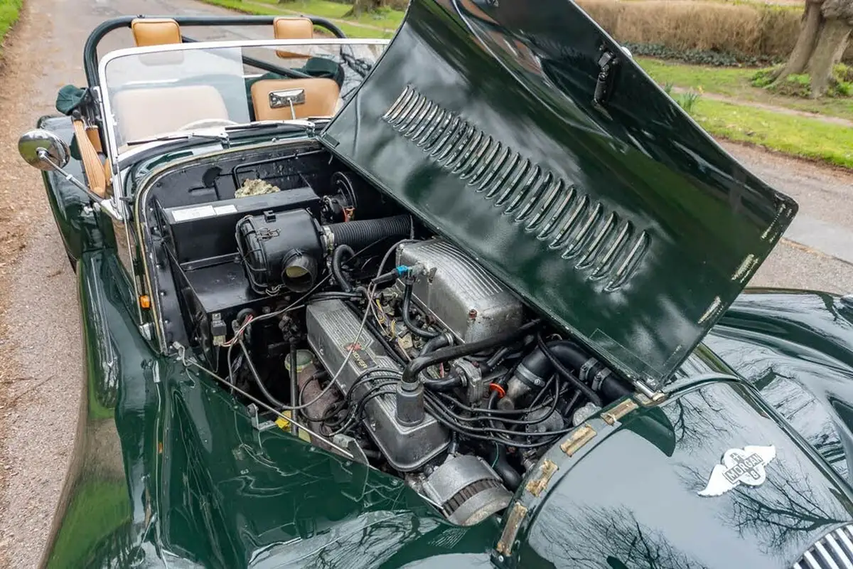 1989-morgan-plus-8-35-2-seat-big-25