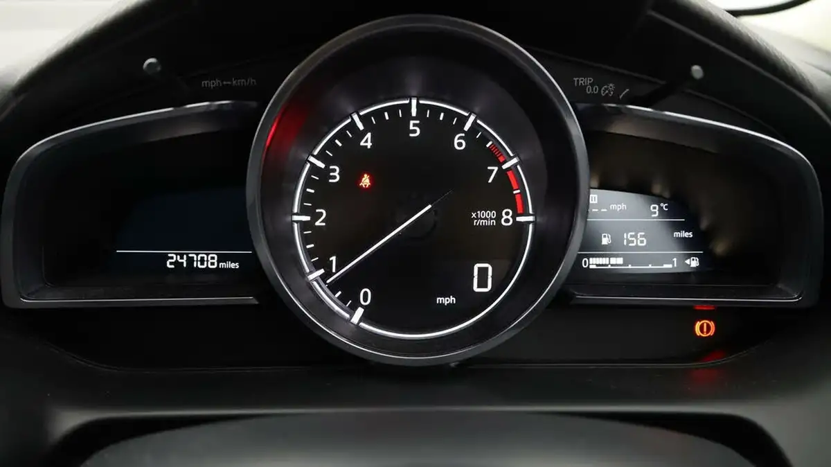 2019-mazda-mazda2-15-gt-sport-nav-115ps-big-9
