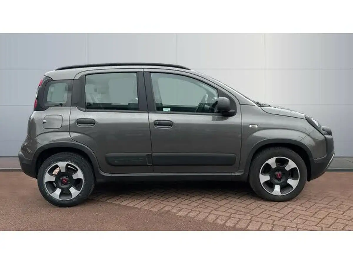 2021-fiat-panda-10-city-cross-big-4