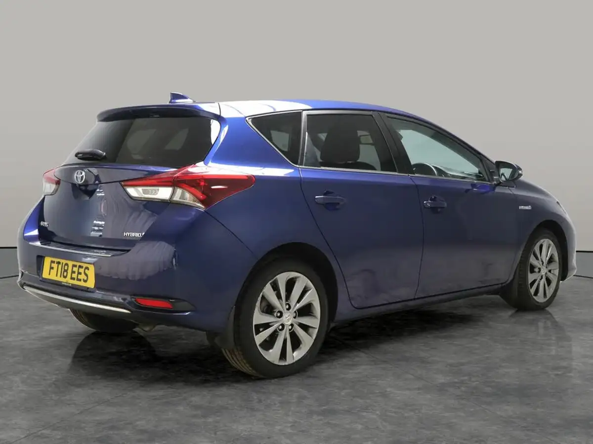 2018-toyota-auris-18-vvt-i-hsd-excel-pan-roof-hatchback-big-12