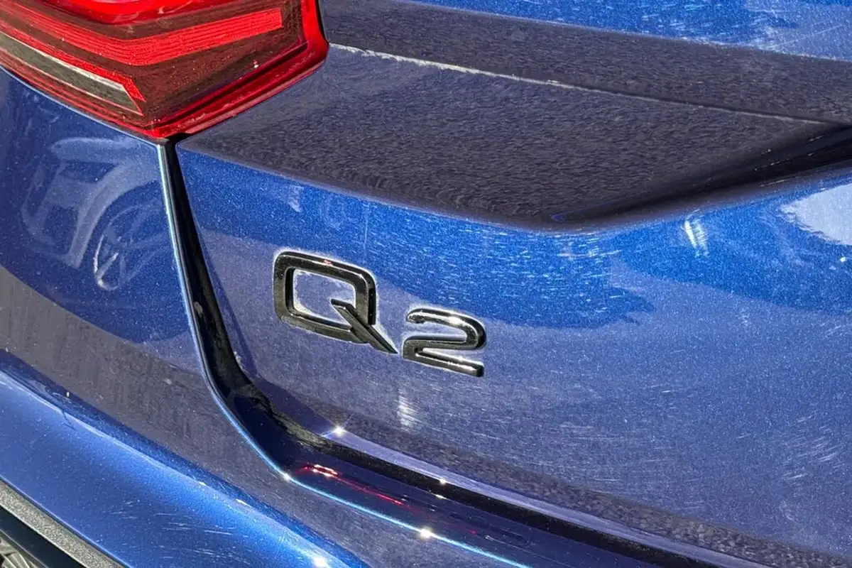 2024-audi-q2-15-35-tfsi-black-edition-s-tronic-big-54