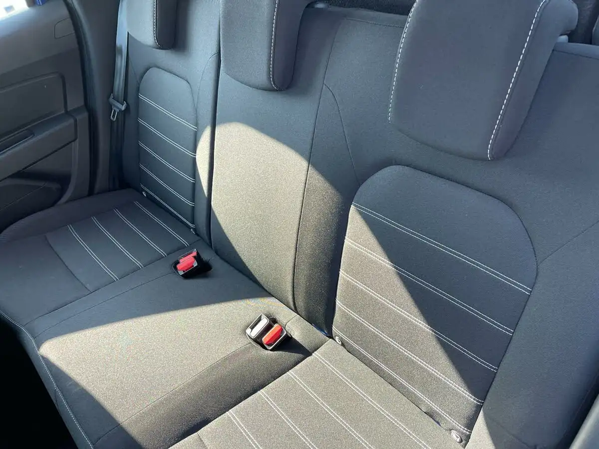 2022-dacia-duster-15dci-comfort-115hpeu6d-4x2-window-van-big-21