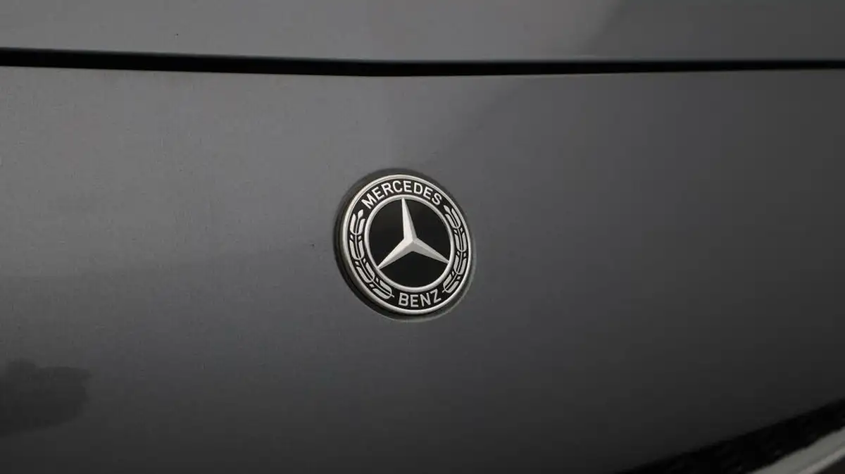 2022-mercedes-benz-c-class-15-c200-amg-line-premium-estate-5d-big-21