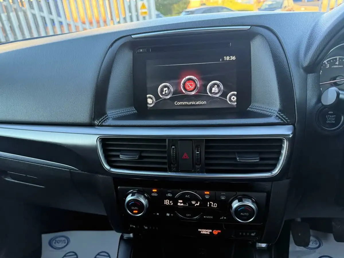 2015-mazda-cx-5-20-sport-nav-big-46