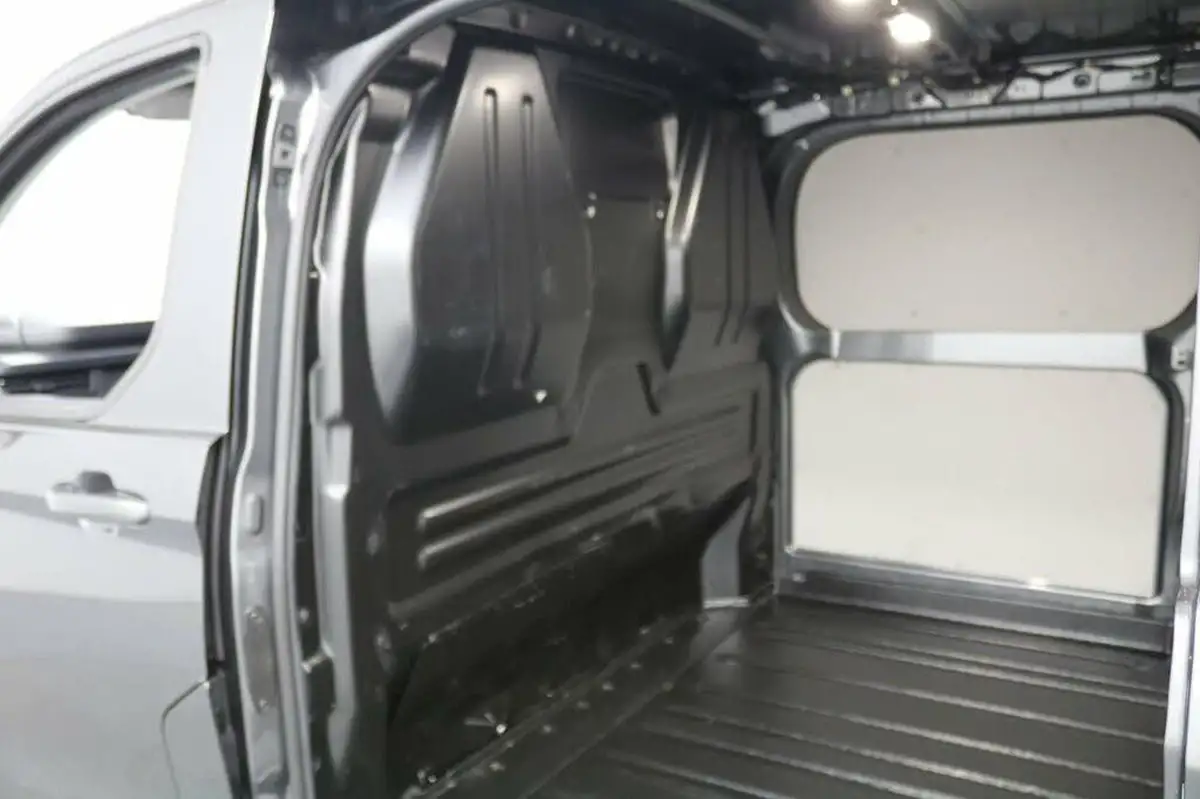 2023-ford-transit-custom-20tdci-320-l2h1-limited-136pseu6e-panel-van-1996cc-auto-big-14