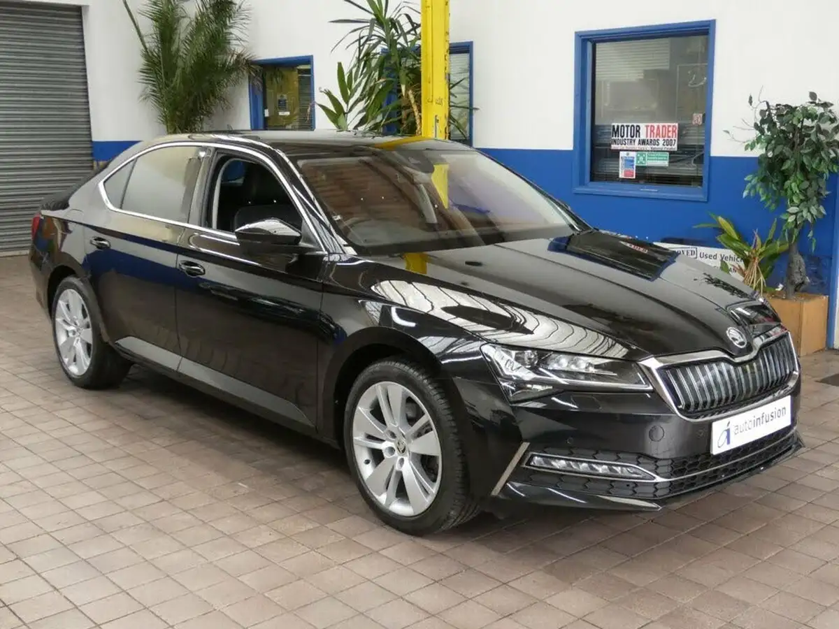 2021-skoda-superb-14-tsi-se-l-hatchback-big-7