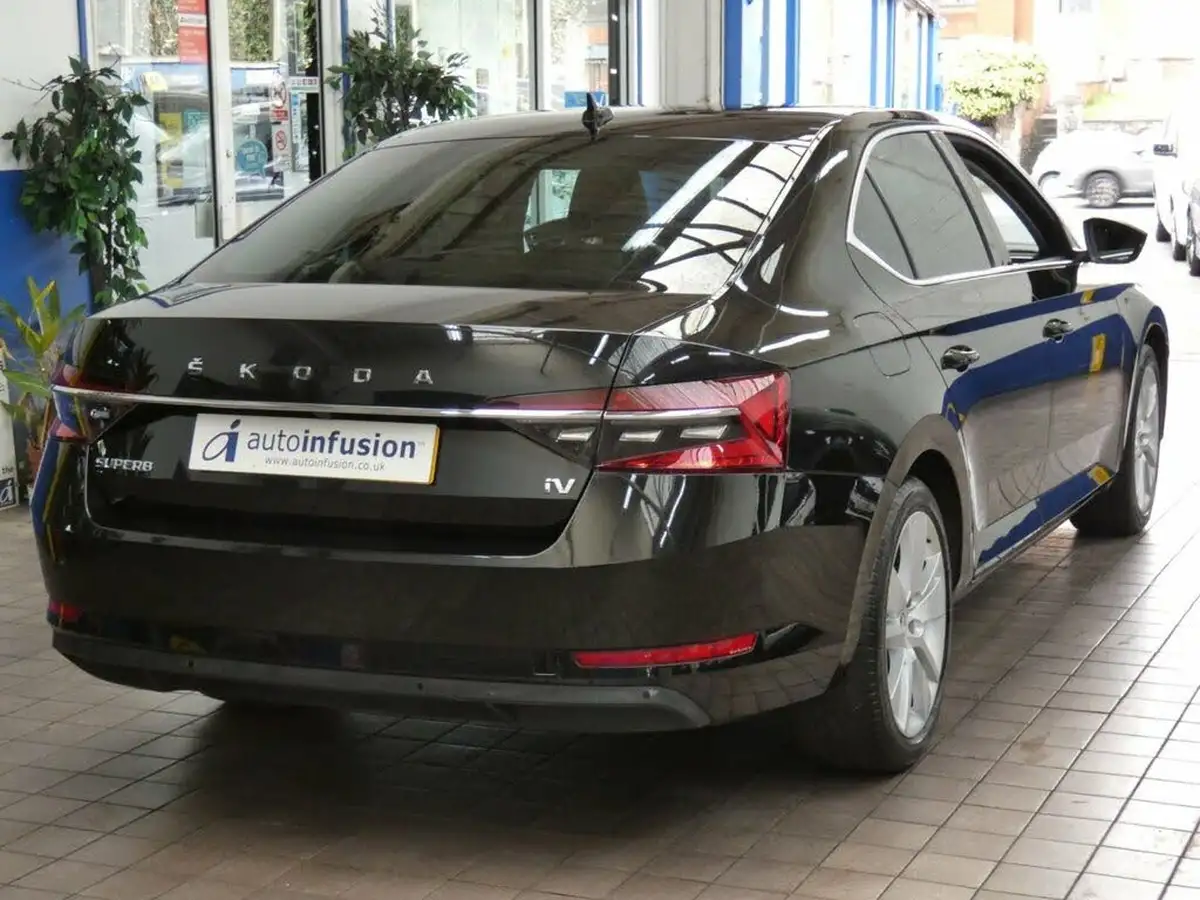 2021-skoda-superb-14-tsi-se-l-hatchback-big-35