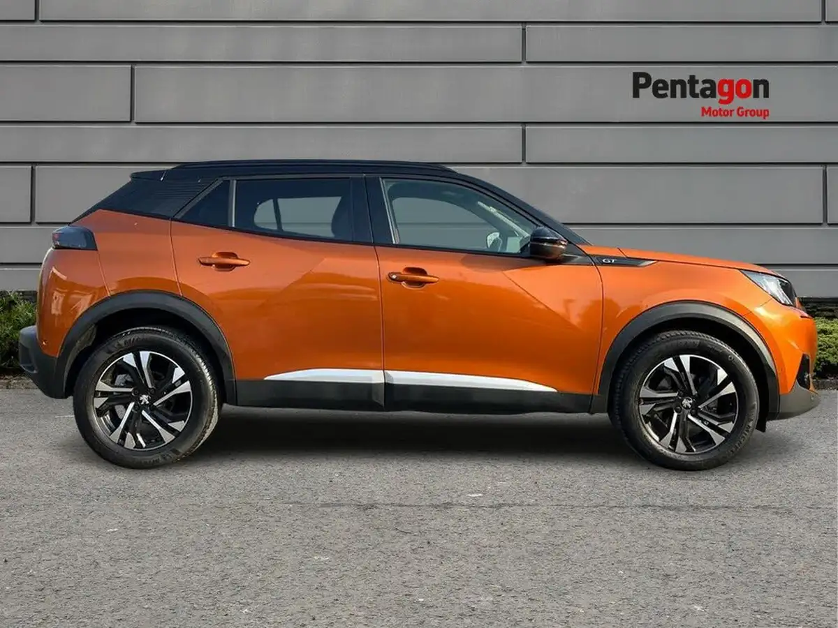 2021-peugeot-2008-suv-15-bluehdi-gt-big-12