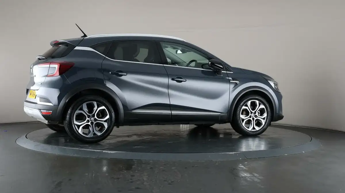 2022-renault-captur-16-s-edition-160ps-phev-big-61