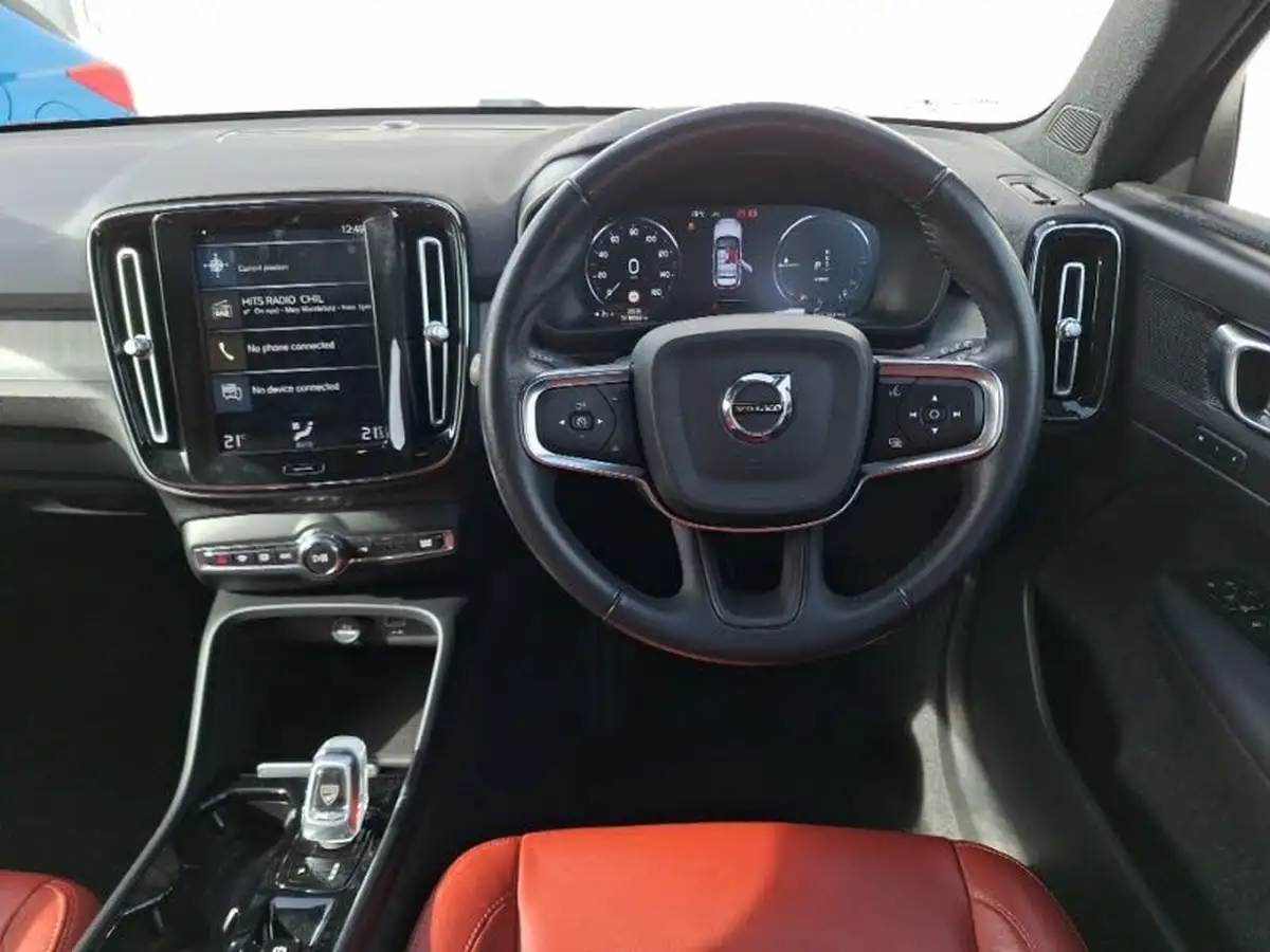 2021-volvo-xc40-15-t5-inscription-262bhp-big-6
