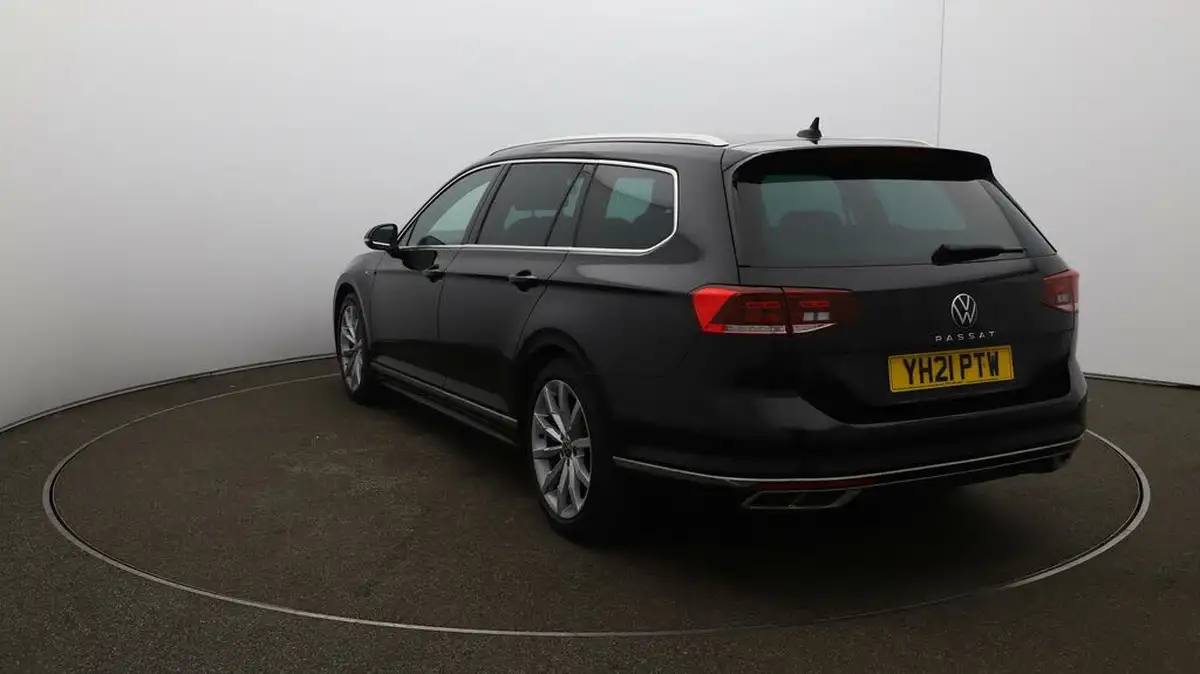 2021-volkswagen-passat-15-tsi-r-line-estate-5d-dsg-big-53