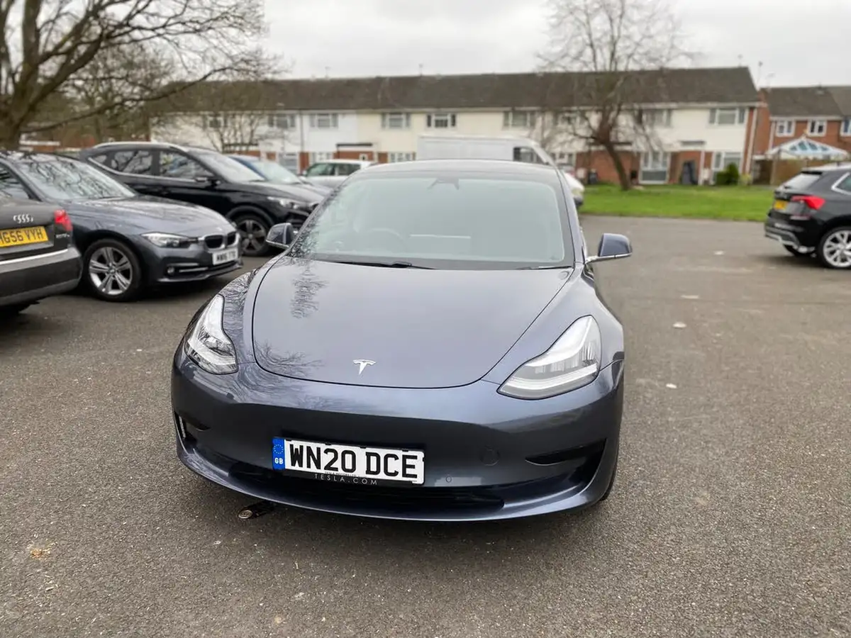 2020-tesla-model-3-e-standard-plus-big-7