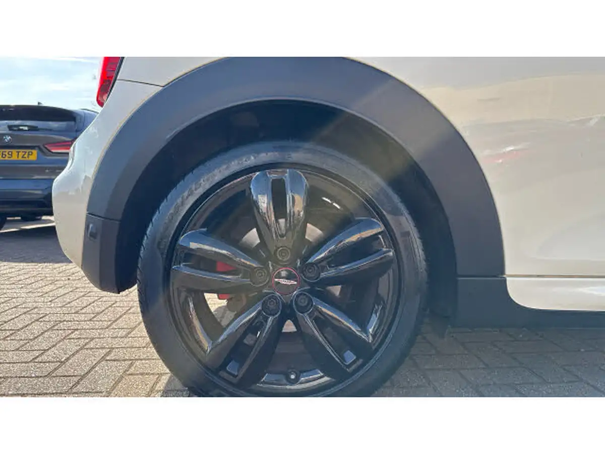 2019-mini-cooper-20-john-cooper-works-comfortnav-hatchback-3d-auto-big-6