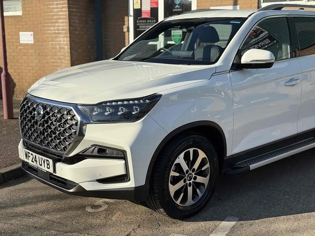 2024-kgm-ssangyong-rexton-22td-k30-big-1