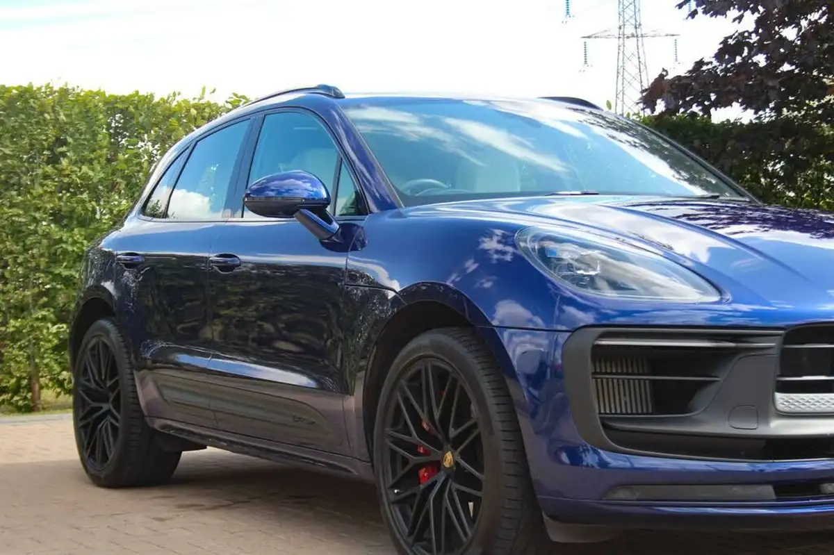 2022-porsche-macan-29-v6-gts-big-12