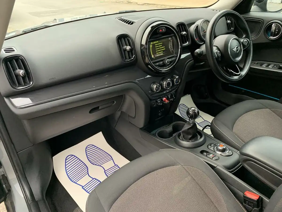 2017-mini-countryman-15-cooper-ss-big-8