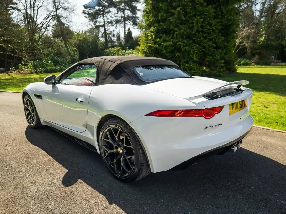 2017-jaguar-f-type-30-v6-sc-convertible-auto-big-56