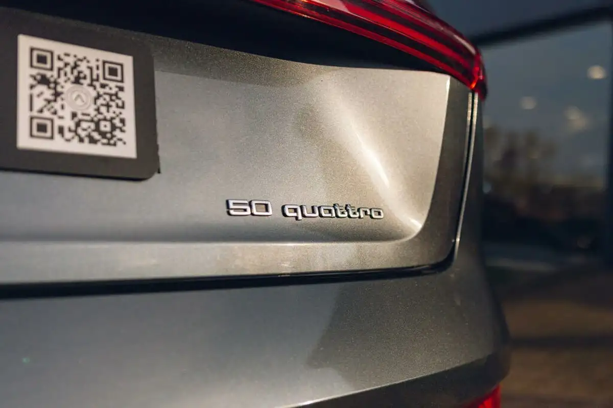 2021-audi-e-tron-50e-vorsprung-station-wagon-big-16
